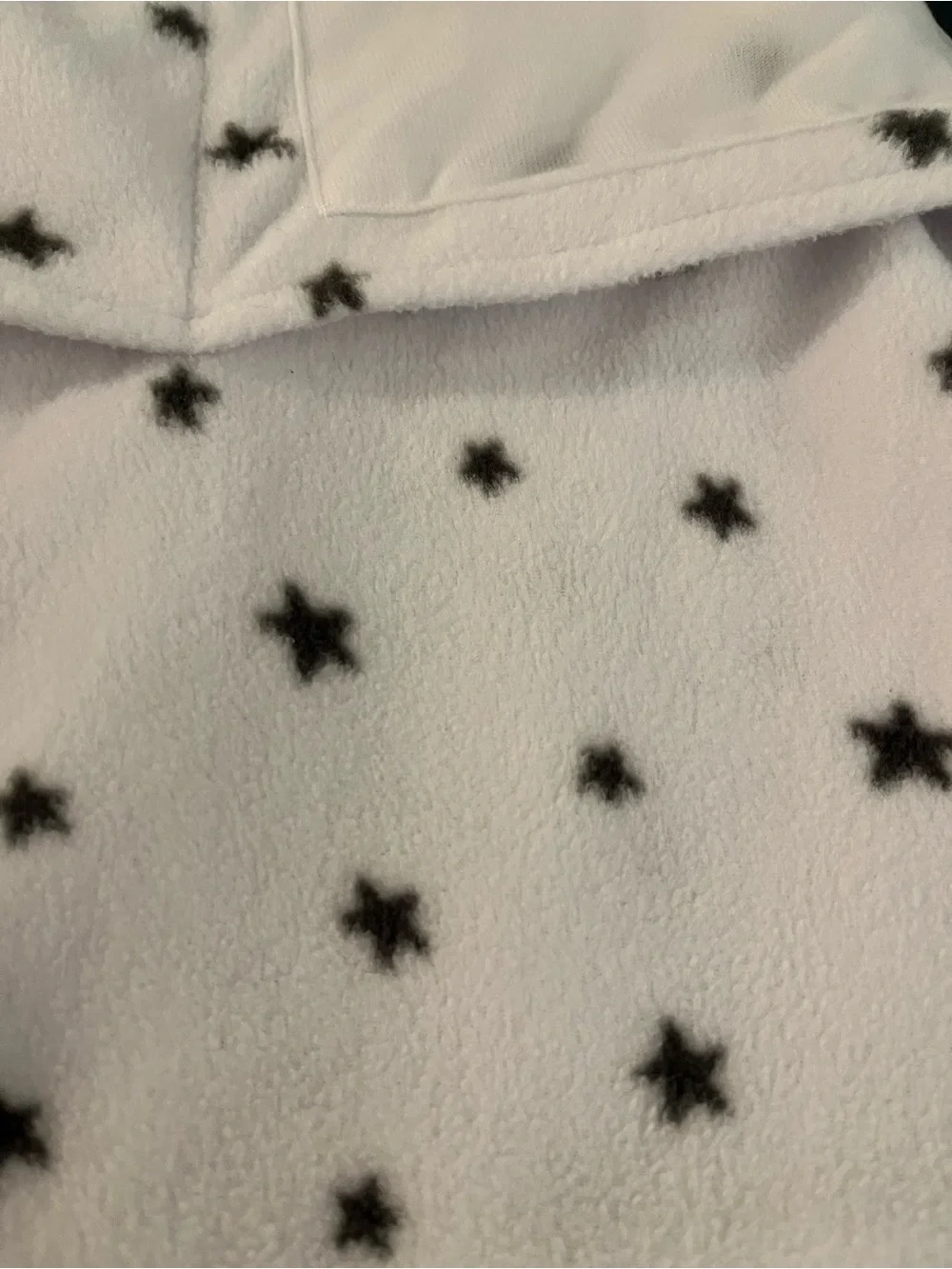 HALO SleepSack Swaddle Size NB/0-3 Months Fleece White with Charcoal Stars